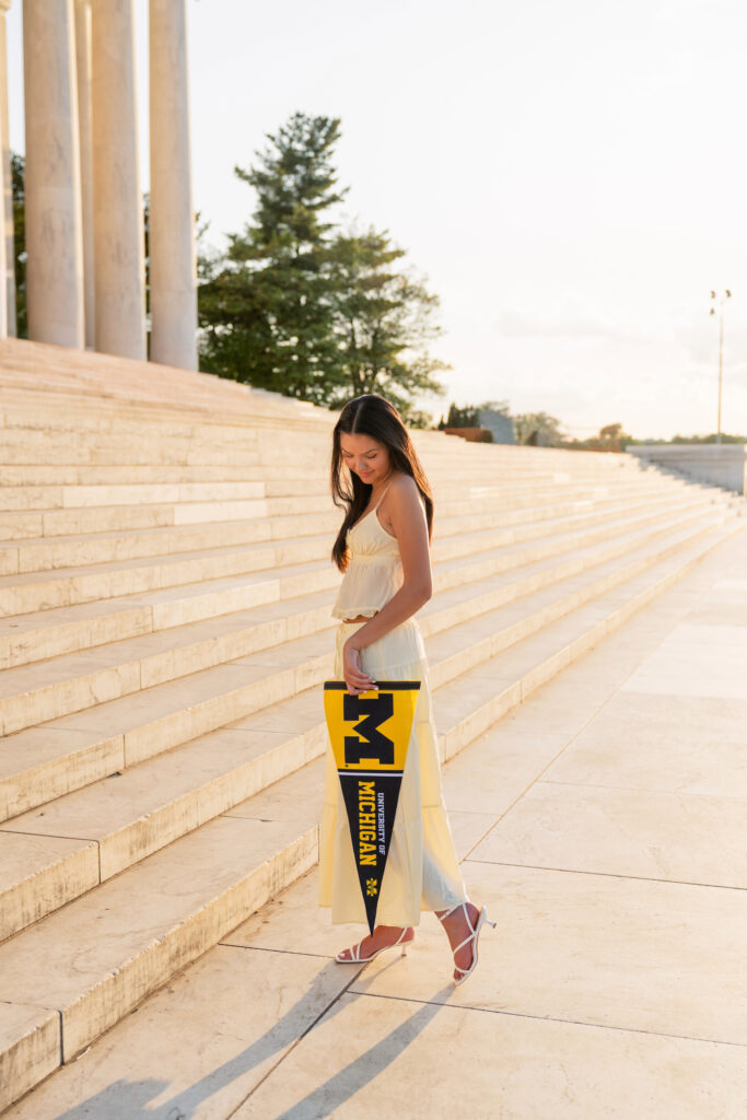 senior portraits at the national mall in washington dc