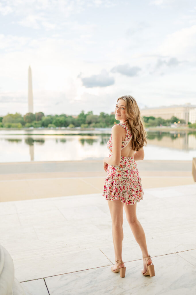 senior portraits at the national mall in washington dc